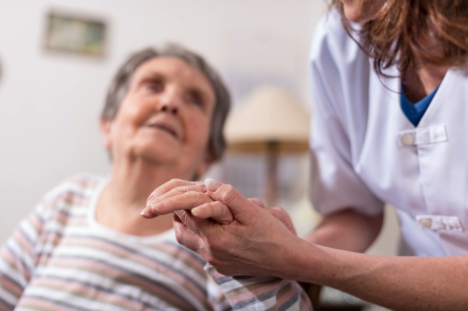 home care vs nursing home care